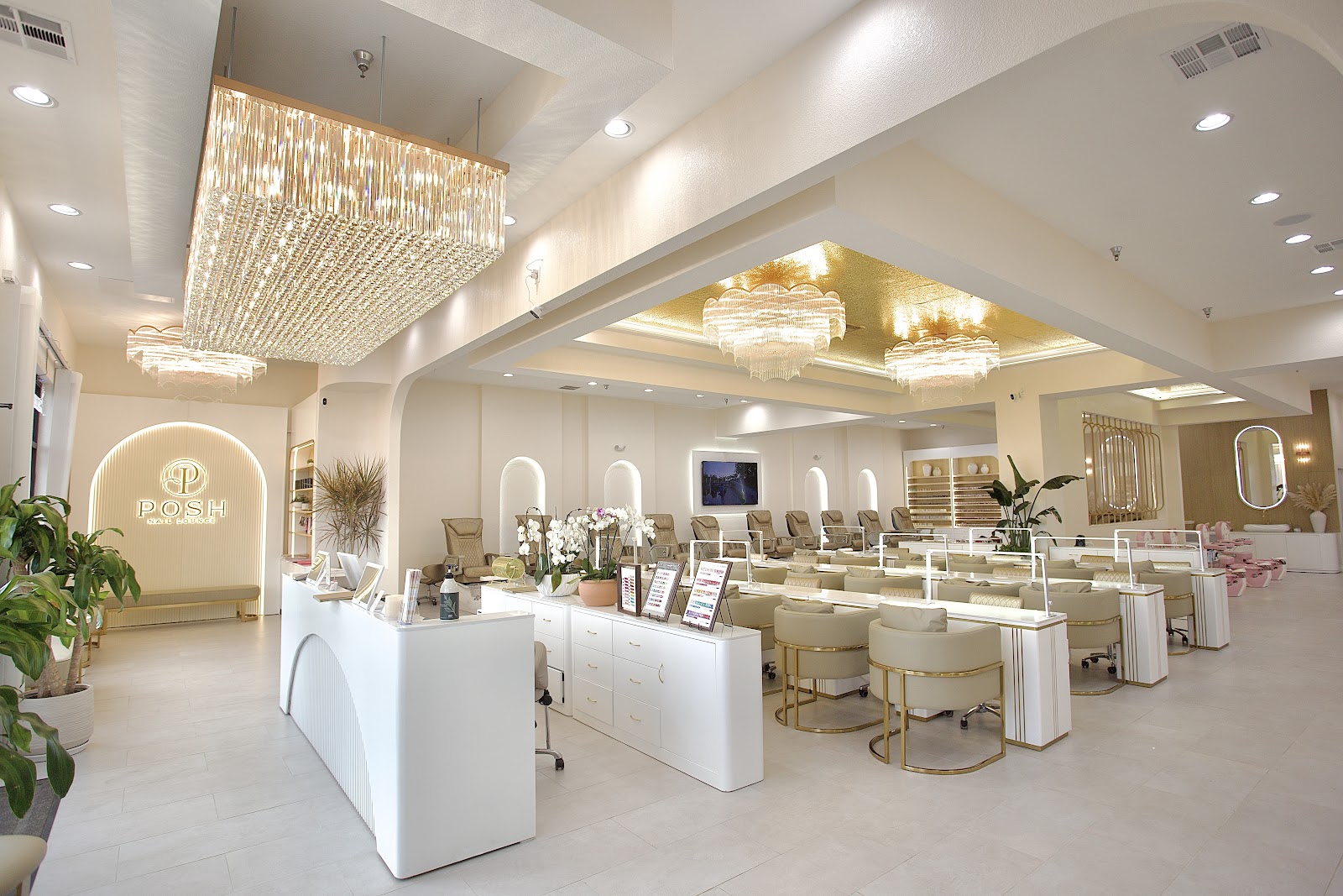 Posh nail lounge nail photo 6